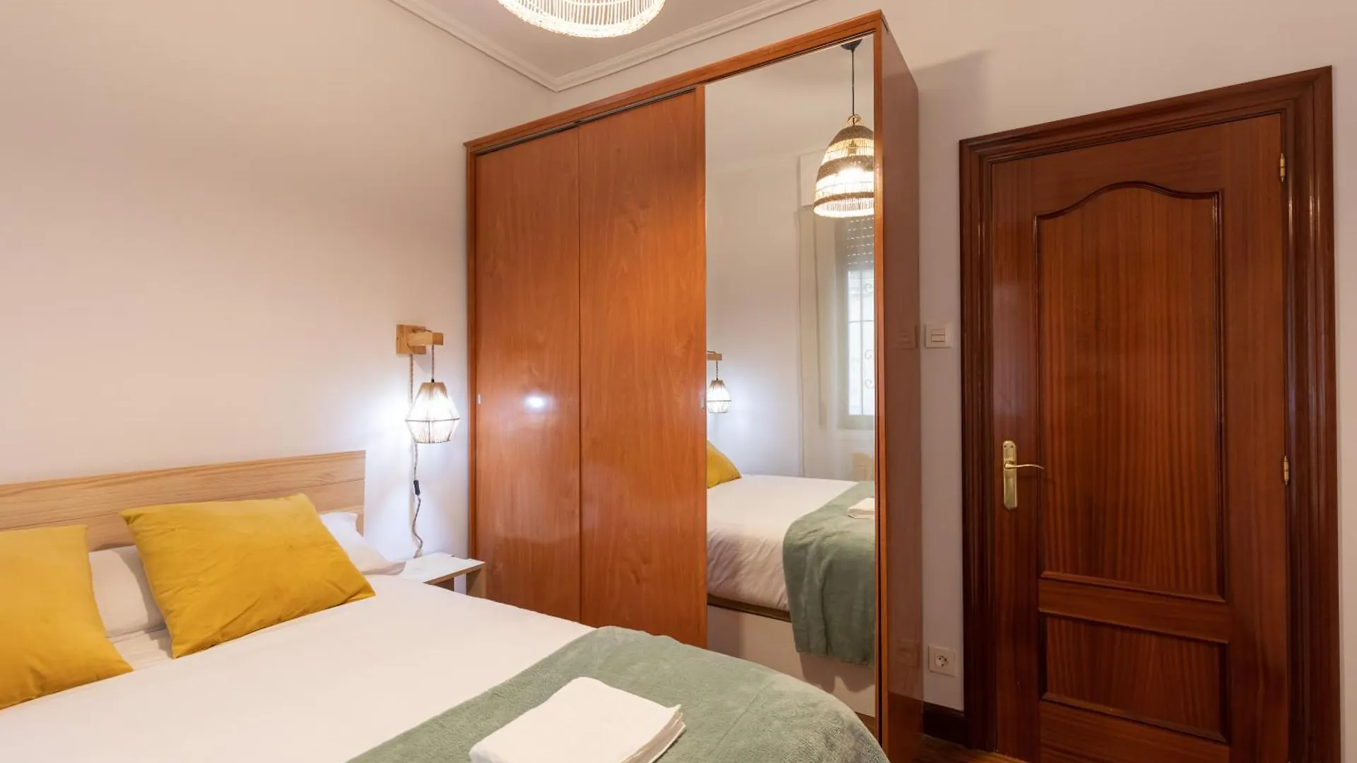 Bilbao Urban Stay 0*,
